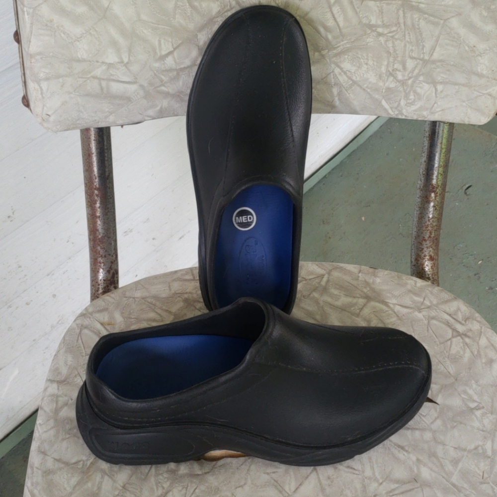 Klogs Nursing Shoes